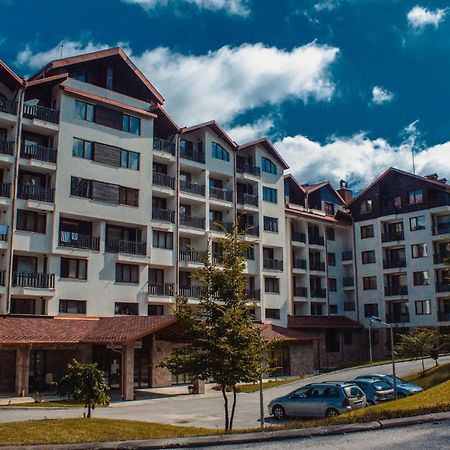 Borovets Gardens Aparthotel Rental Exterior photo