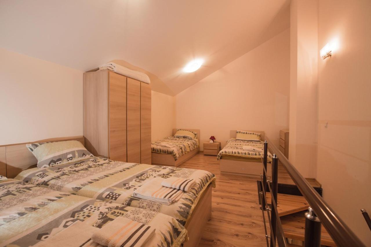 Borovets Gardens Aparthotel Rental Exterior photo
